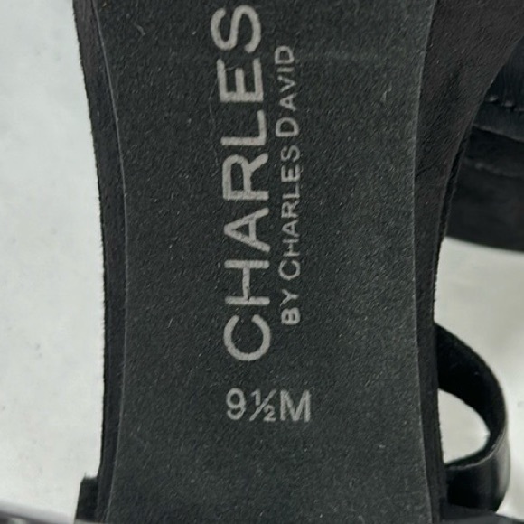 Charles By Charles David‎ Miller Women Open Toe Sandals black suede 9.5M (1647) - Picture 9 of 10